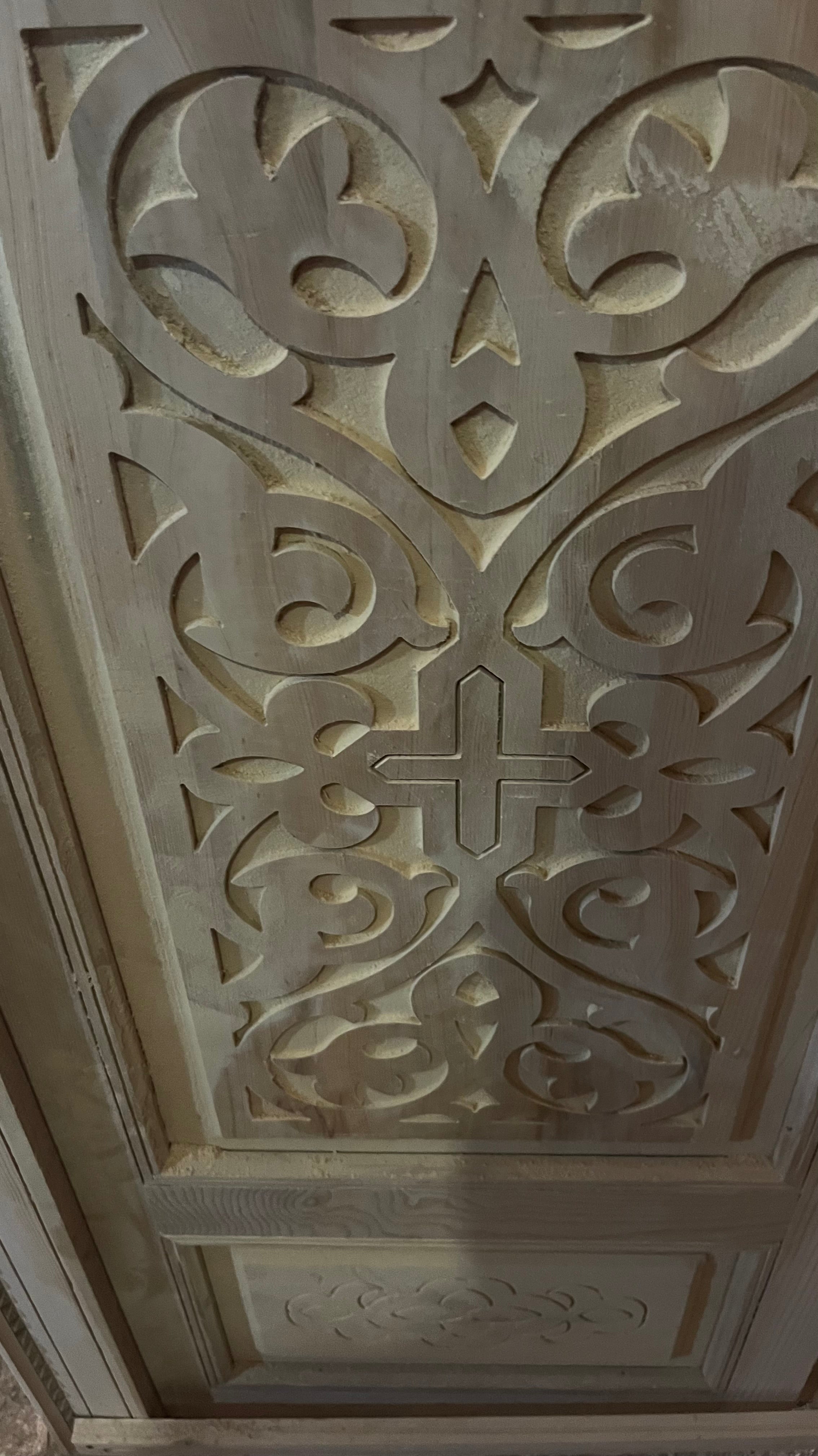 Hand-Carved Moroccan Cedar Wood Door – Arched Rustic Entryway, Statement Home Decor