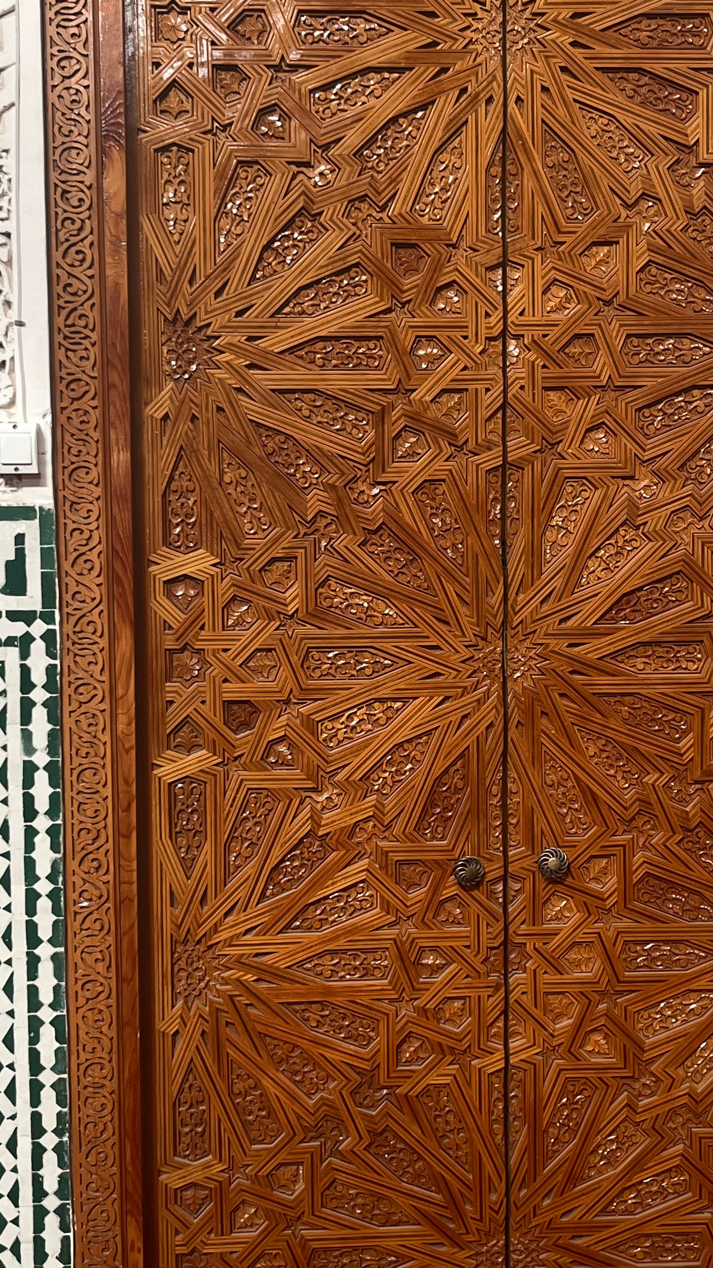 Hand-Carved Moroccan Cedar Wood Door – Arched Rustic Entryway, Statement Home Decor