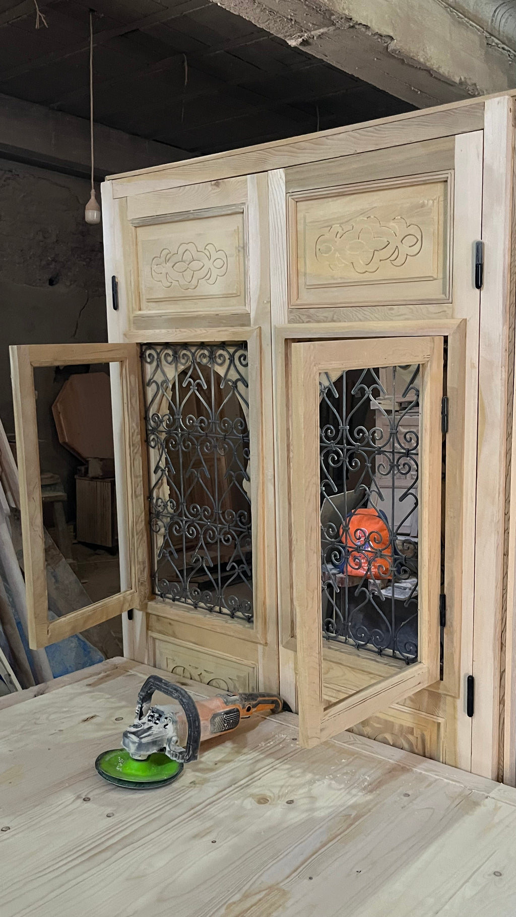 Hand-Carved Moroccan Cedar Wood Door – Arched Rustic Entryway, Statement Home Decor