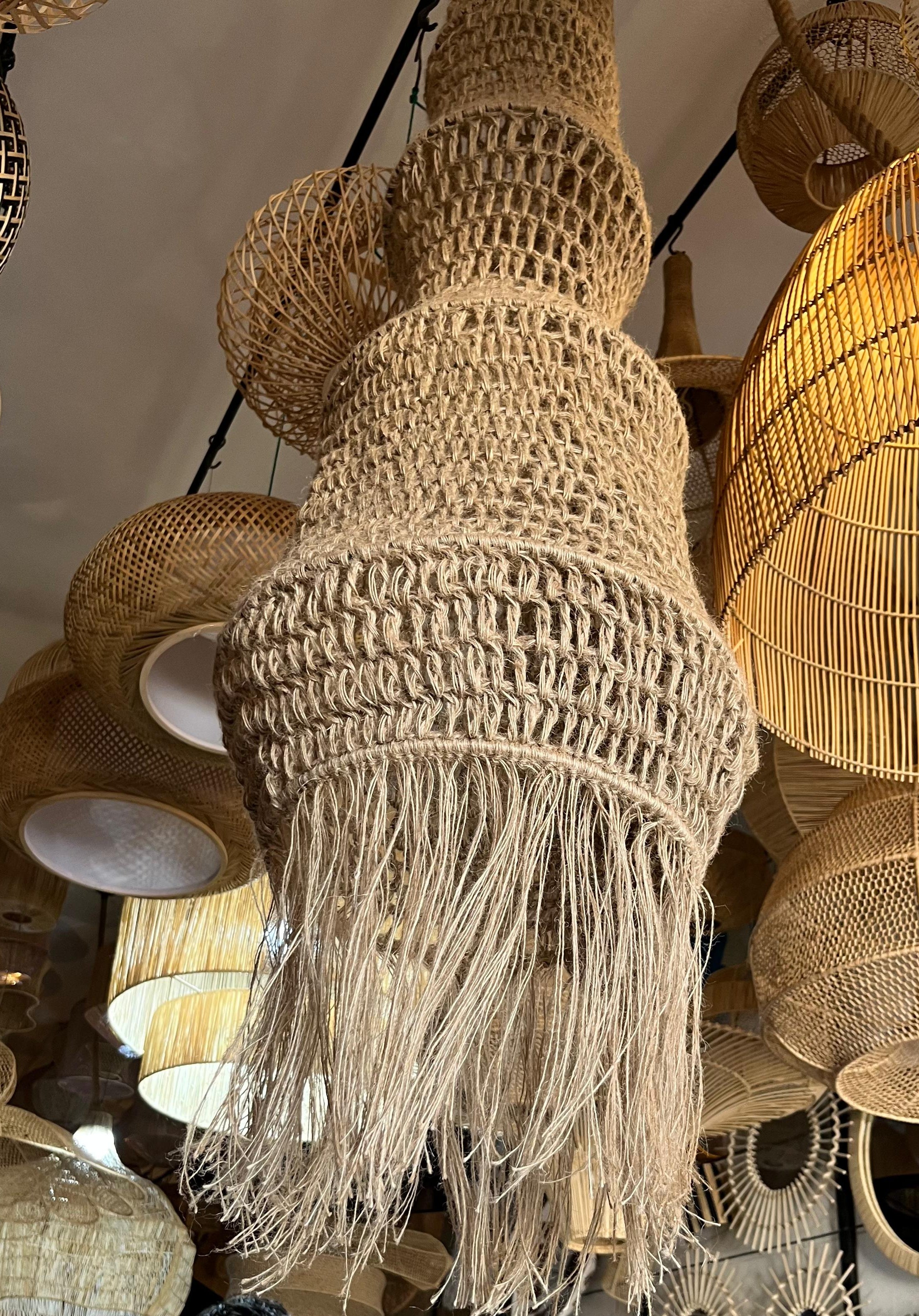 Handwoven Palm Fiber Pendant Light – Moroccan Bohemian Ceiling Lamp