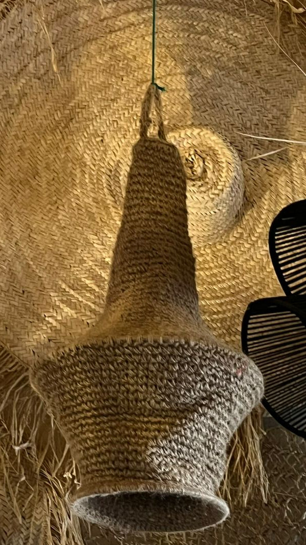 Handwoven Palm Fiber Pendant Light – Moroccan Bohemian Ceiling Lamp