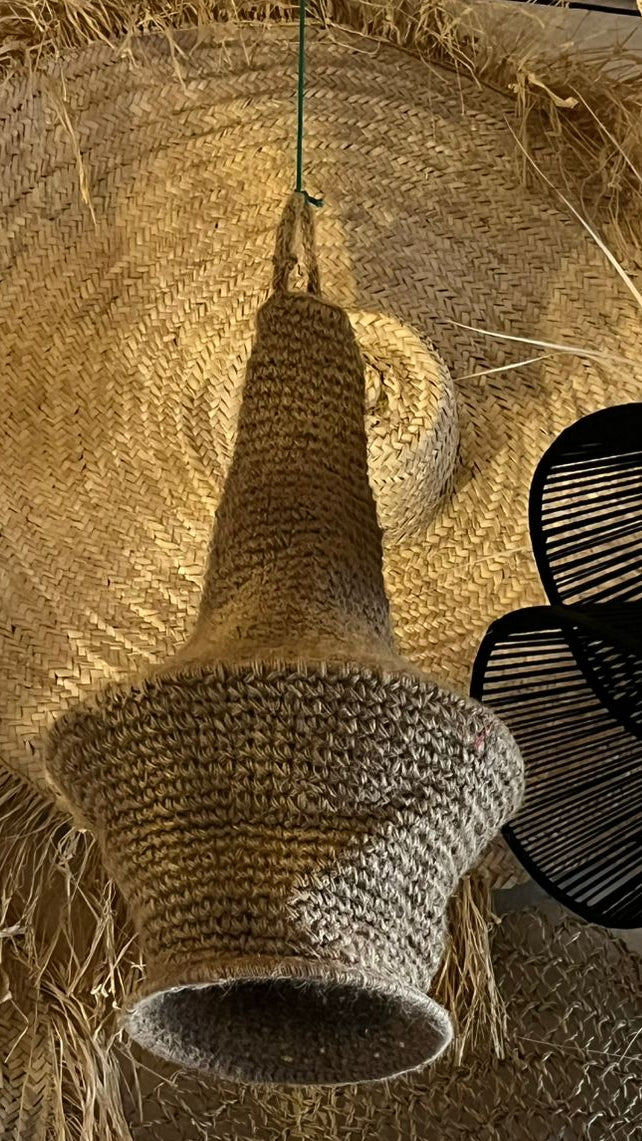Handwoven Palm Fiber Pendant Light – Moroccan Bohemian Ceiling Lamp